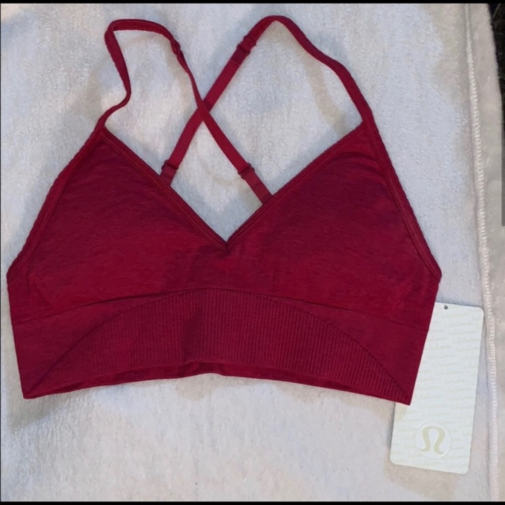 Lululemon NWT yoga Ebb to Street bra